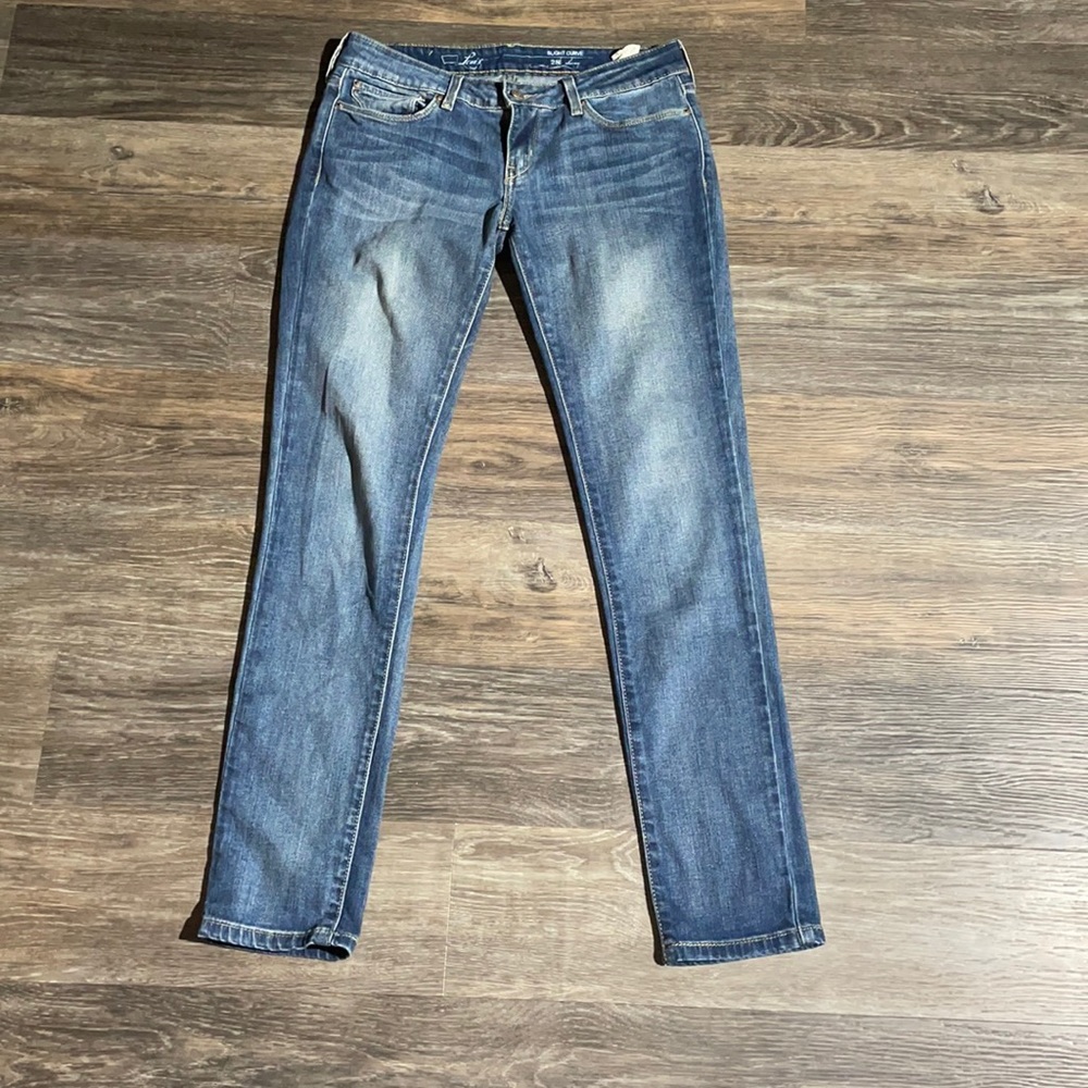 Women’s Levi’s Slight Curve Skinny Jeans Sz 28
